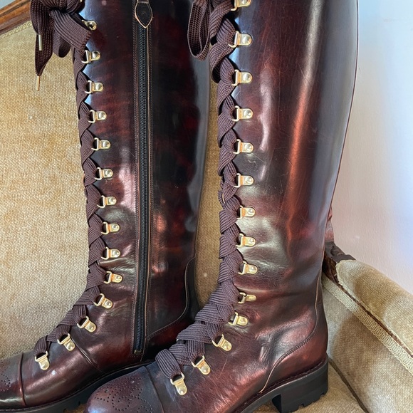 Elegant Brown Lace-Up Knee-High Boots - Picture 7 of 7